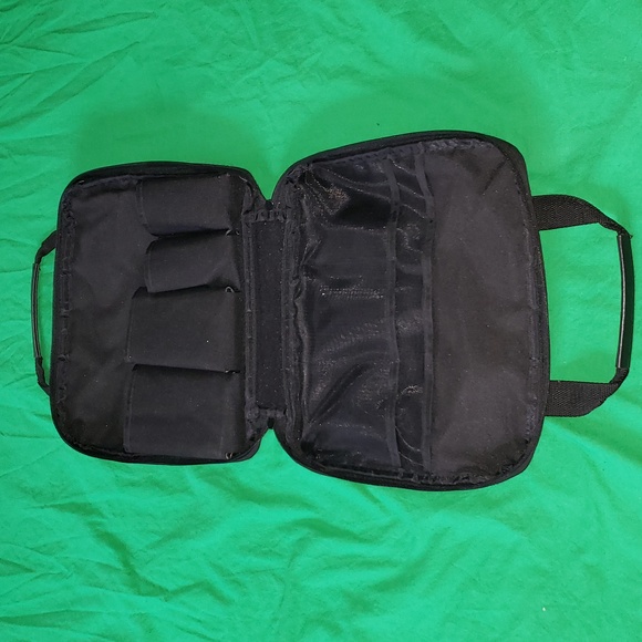 Test-Um Inc. Canvas Technician Zip-up Bag Black 12" x 10" - Picture 5 of 9